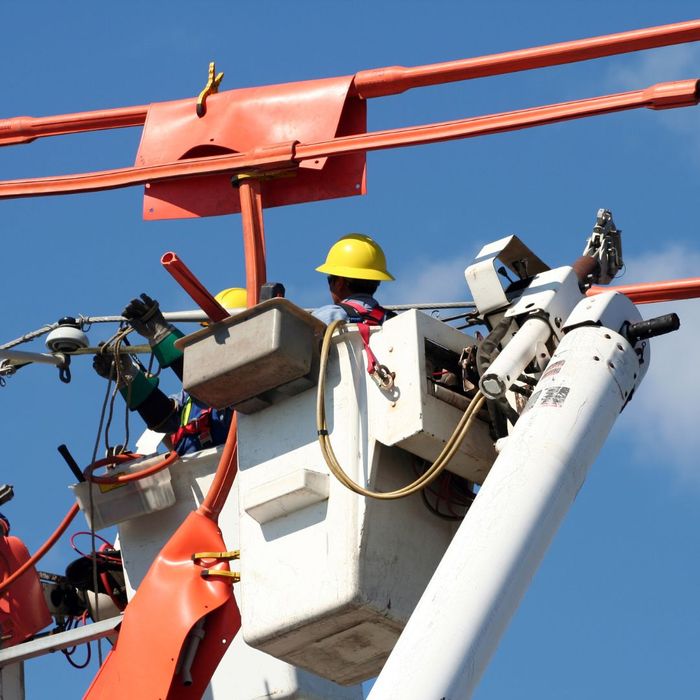 Best Practices for Powerline Maintenance Pierce Powerline Co. Pierce Powerline Co.